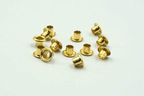 oczka-kaletnicze-do-zaciskanai-recznego-4mm-zlote.JPG