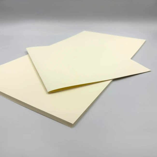 papier do albumu kremowy 300g olin 02.JPEG